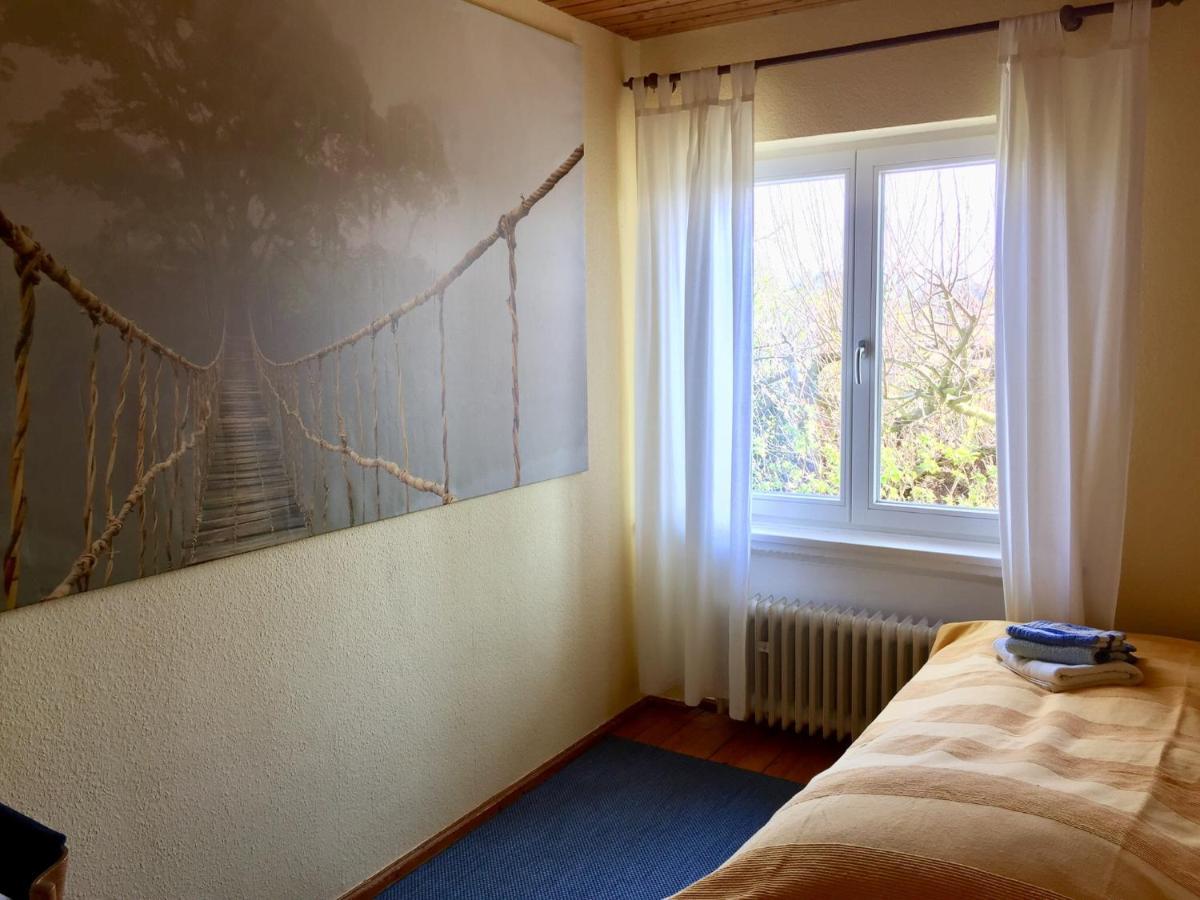 Blaues Haus Apartment Niederdorfelden Exterior foto